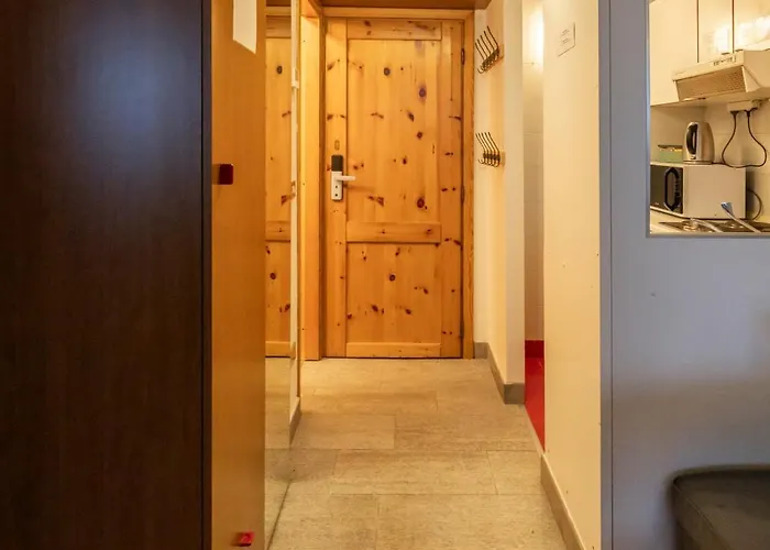 Erikzang - Cervinia In Out Breuil-Cervinia