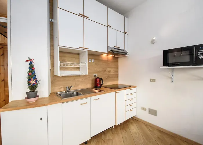 Erikzang - Cervinia In Out Appartamento